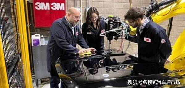 3M與通用汽車聯(lián)手<strong></p>
<p>汽車凹陷修復(fù)</strong>，自動(dòng)化漆面修復(fù)技術(shù)引領(lǐng)汽車制造新革命！:汽車凹陷修復(fù)